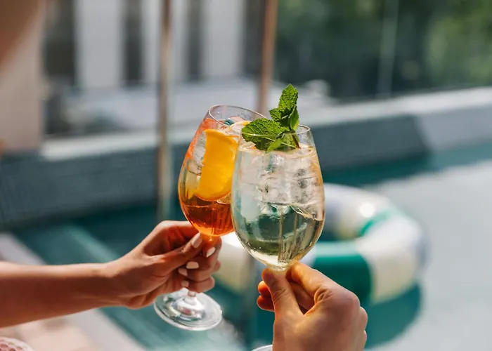 Hotel The Social Hub Madrid 4 Star